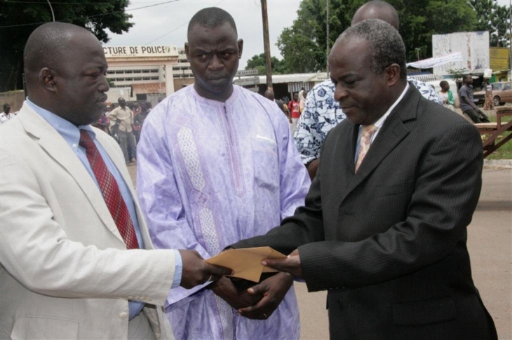 Meeting de soutien des Forces nouvelles à Soro, hier, à Bouaké : Les populations désavouent Gbagbo et exigent les cartes d`identité et l`élection
